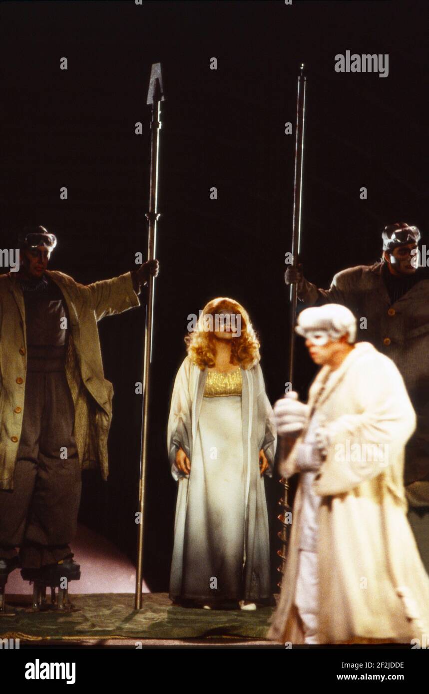 l-r: Gwynne Howell (Fasolt), Deborah Riedel (Freia), Donald Maxwell (Donner), Franz-Josef Selig (Fafner) in DAS RHEINGOLD by Wagner at the The Royal Opera, Covent Garden, London WC2 16/09/1991 conductor: Bernard Haitink design: Peter Sykora lighting: John B Read director: Gotz Friedrich Stock Photo