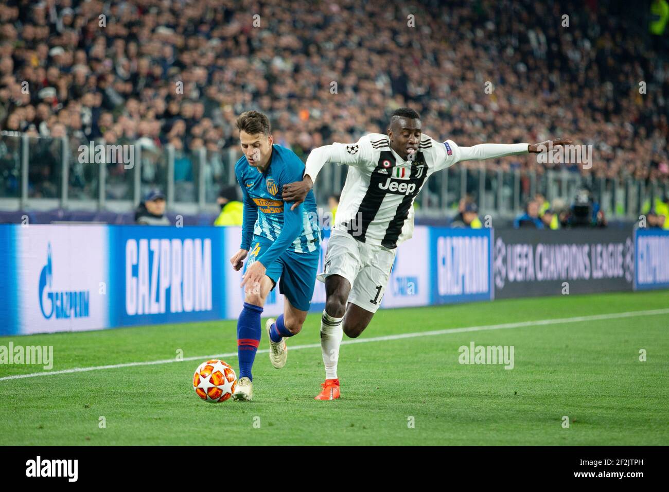Santiago Arias of Atletico and Blaise Matuidi of Juventus during the UEFA Champions League, round of 16, 2nd leg football match between Juventus and Atletico de Madrid on March 12, 2019 at Juventus Stadium in Turin, Italy - Photo Morgese - Rossini / DPPI Stock Photo