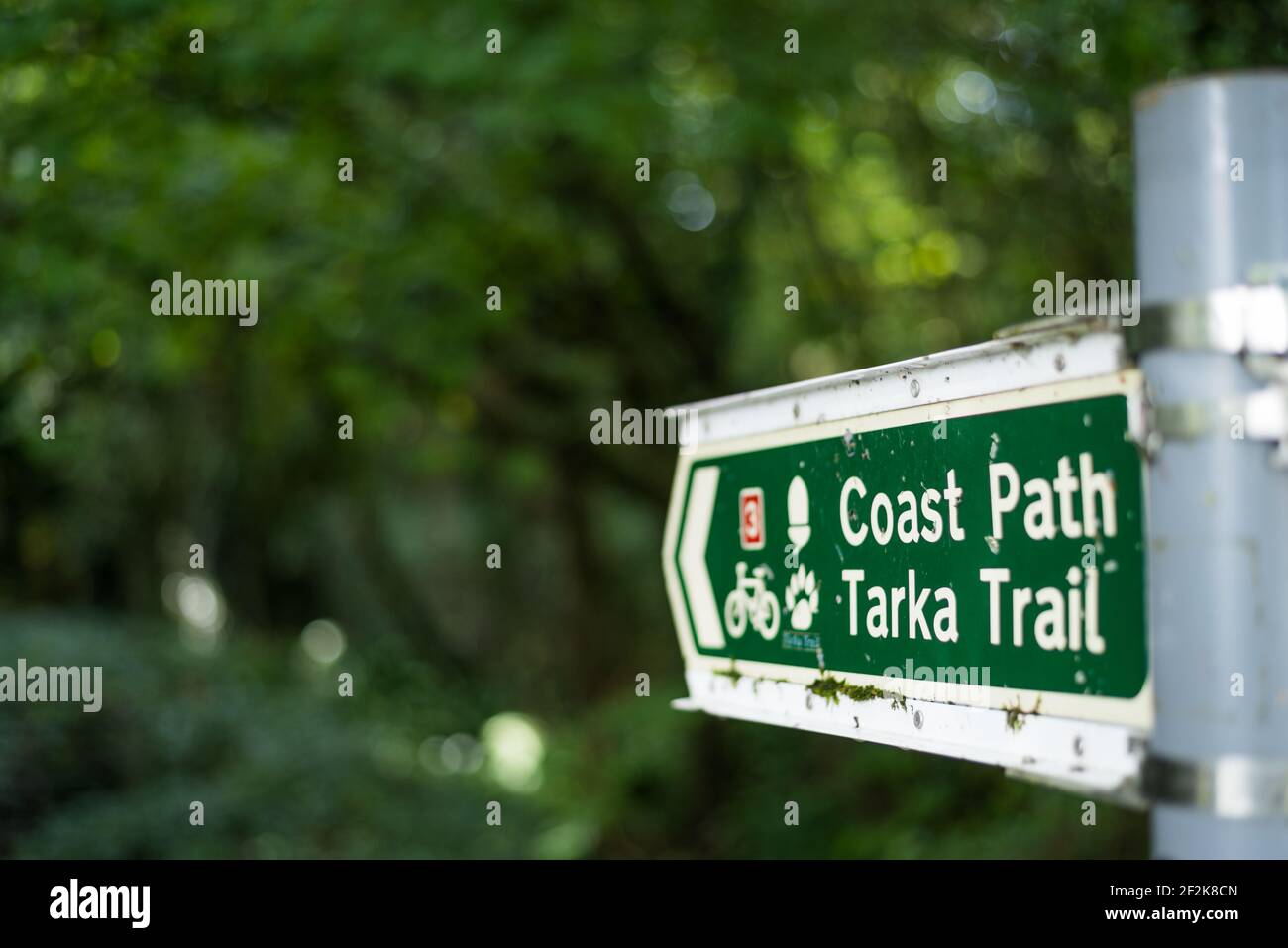 Signpost on the Tarka Trail footpath and cyclepath on the South West Coast Path at Fremington, Devon, UK. Stock Photo