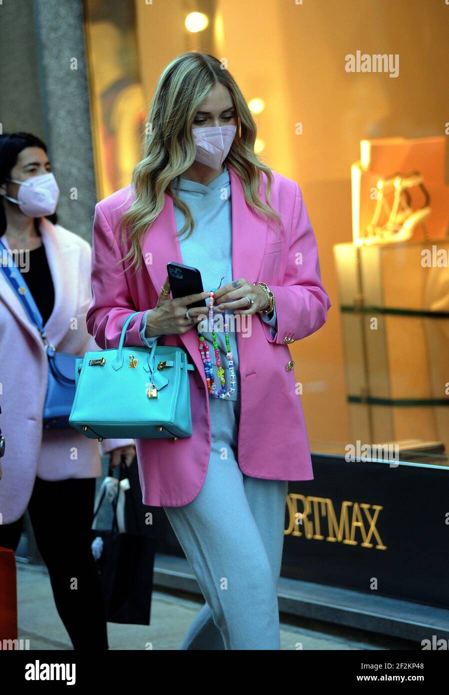 Milan, Chiara Ferragni shopping in the center a few days after giving birth Chiara  Ferragni walking through the streets of the center a few days after giving  birth. Here she is at