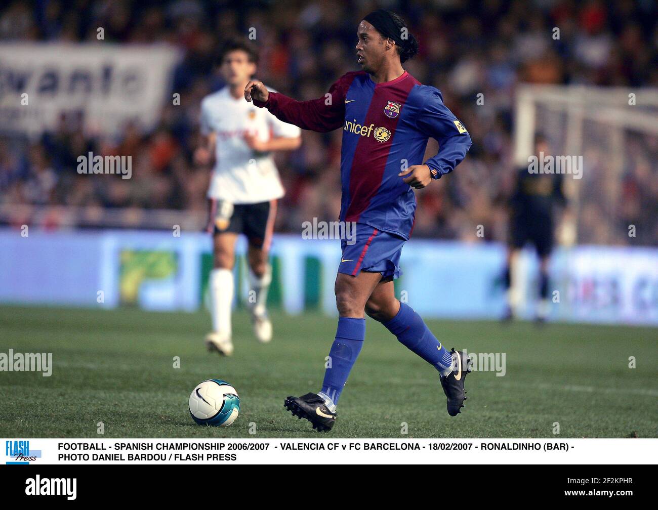 Ronaldinho hi-res stock photography and images - Page 7 - Alamy