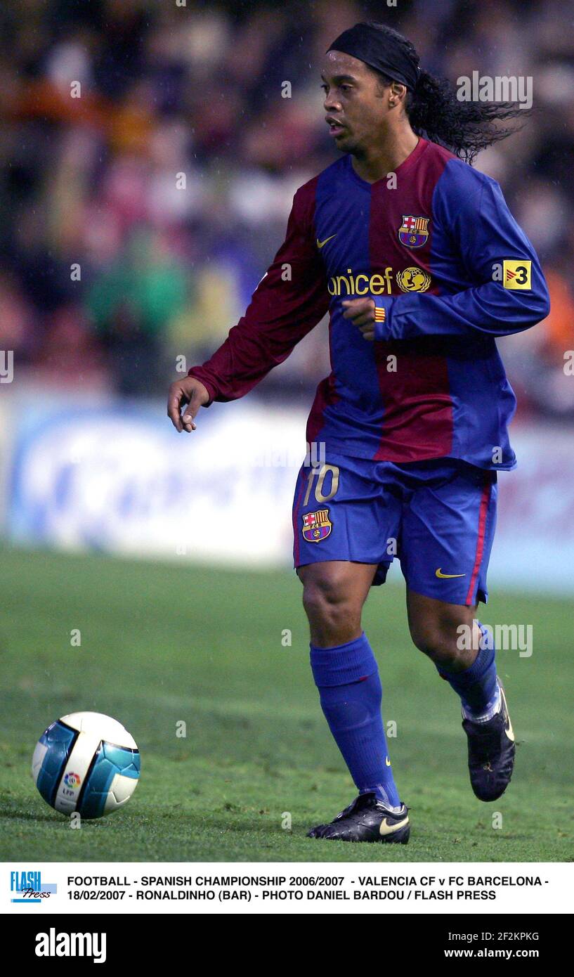 FOOTBALL SPANISH CHAMPIONSHIP 2006/2007 VALENCIA CF v FC BARCELONA