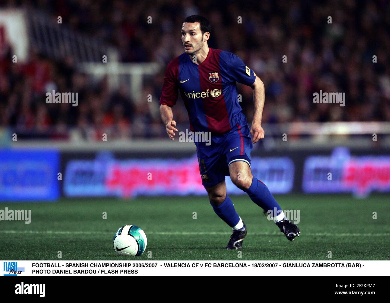 Nike Retro FC Barcelona Heimtrikot 2006/07 - Zambrotta #11 (XL