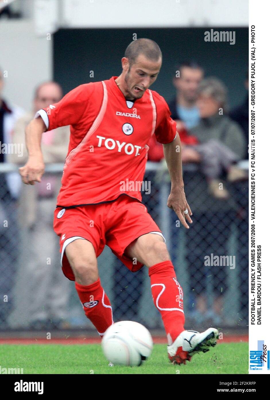 FOOTBALL - FRIENDLY GAMES 2007/2008 - VALENCIENNES FC v FC NANTES -  07/07/2007 - GREGORY PUJOL (VAL) - PHOTO DANIEL BARDOU / FLASH PRESS Stock  Photo - Alamy