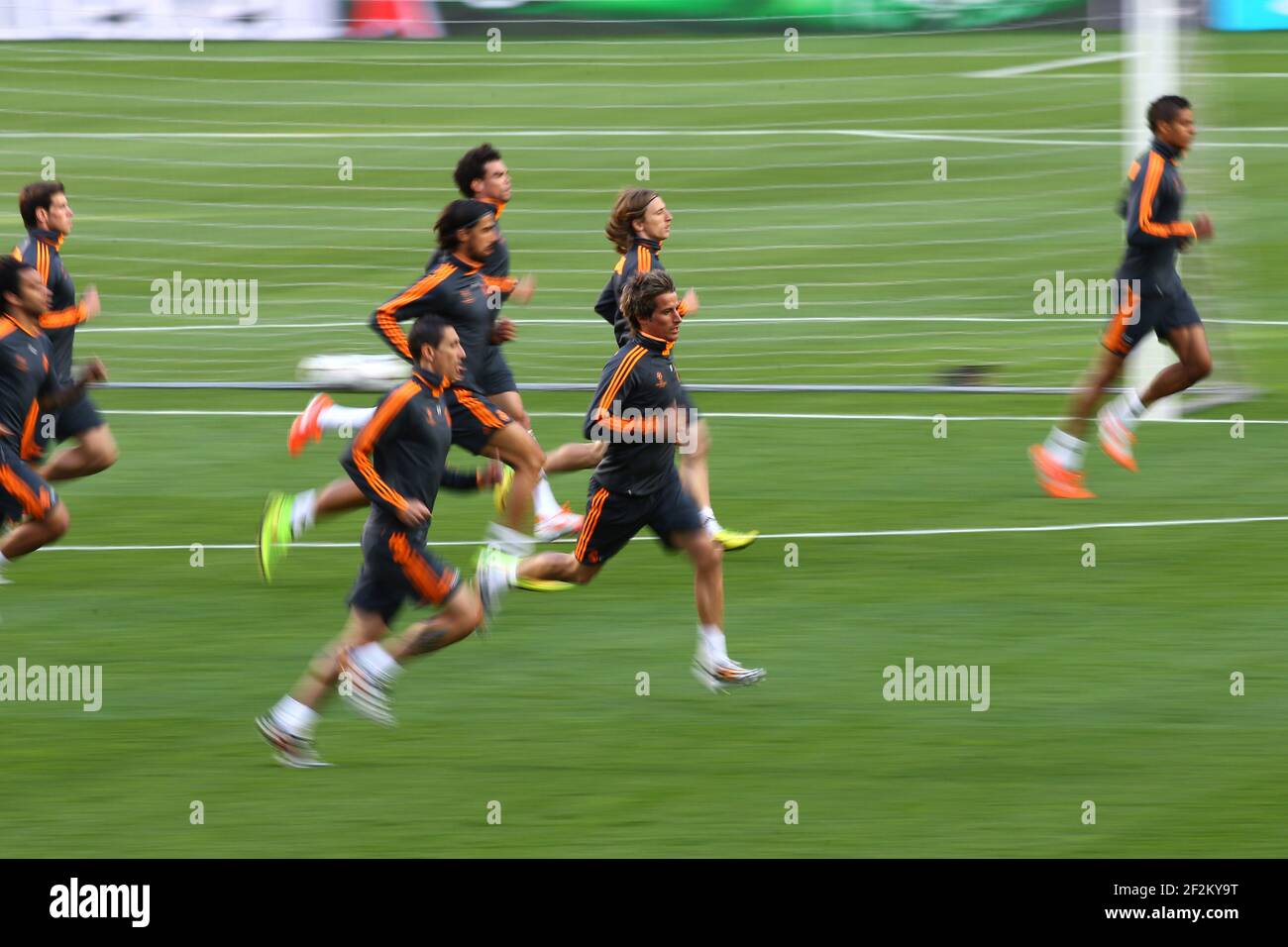 Fabio Coentrao (C) of Real Madrid and his teammates take part in a training session at Estadio da Luz in Lisbon, Portugal, on May 23, 2014, the eve of the UEFA Champions League final football match between Real Madrid and Atletico Madrid. Photo Manuel Blondeau / AOP PRESS / DPPI Stock Photo