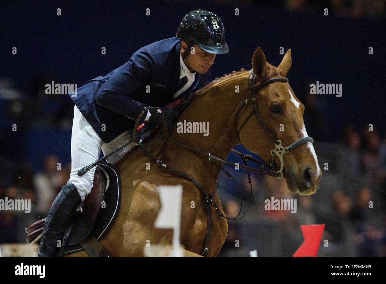 Julien EPAILLARD (FRA) riding Usual Suspect d'Auge during the Longines  Grand Prix, Equita Lyon, on November 3 , 2017, in Lyon, France - Photo  Christophe Bricot / DPPI Stock Photo - Alamy