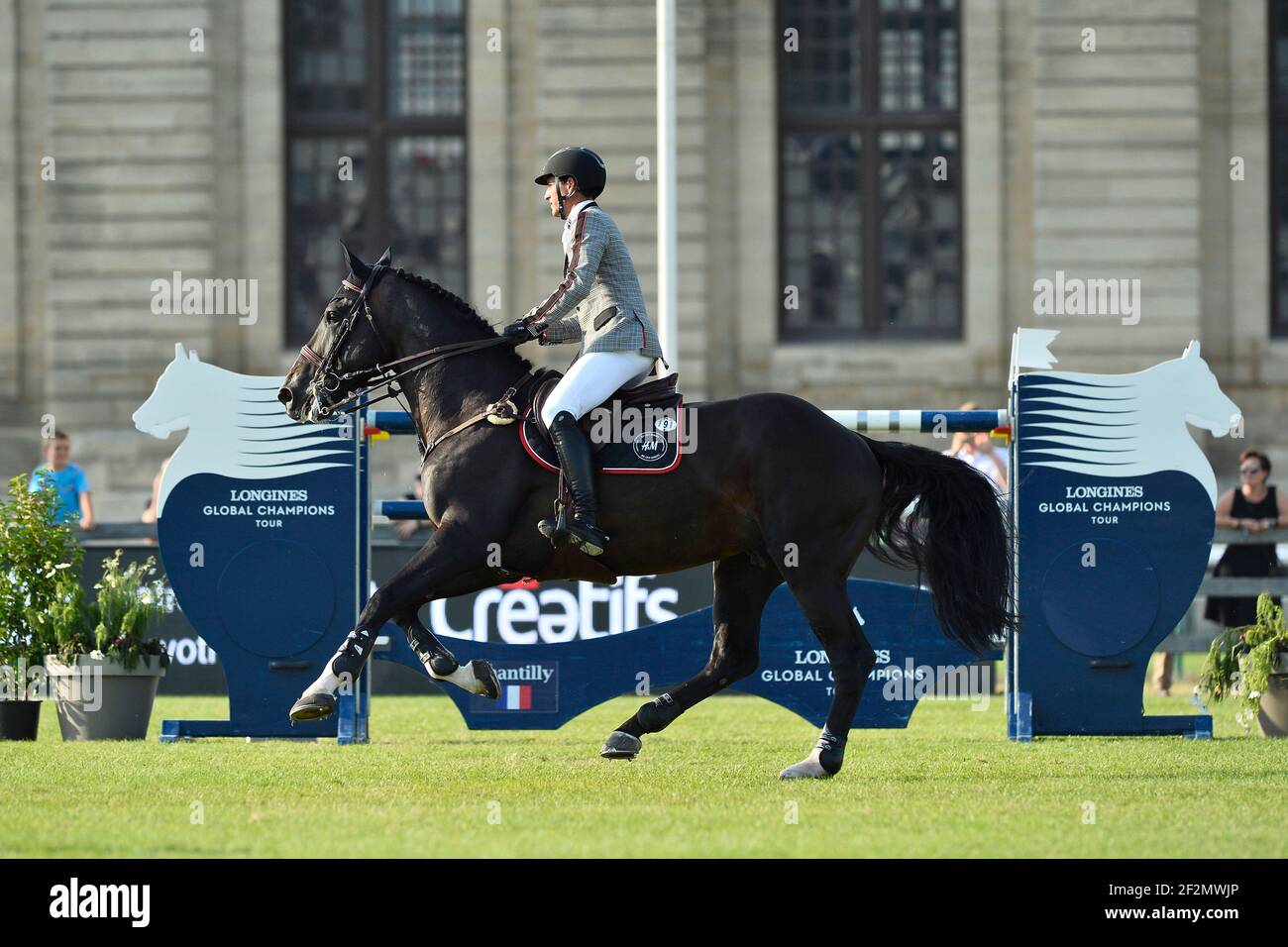 Nicola Philippaerts (bel) riding H&M Chilli Willi during the Jumping  Chantilly, Longines Global Champions Tour 2018, on July 12th to 15th, 2018  at Chantilly, France - Photo Christophe Bricot / DPPI Stock Photo - Alamy