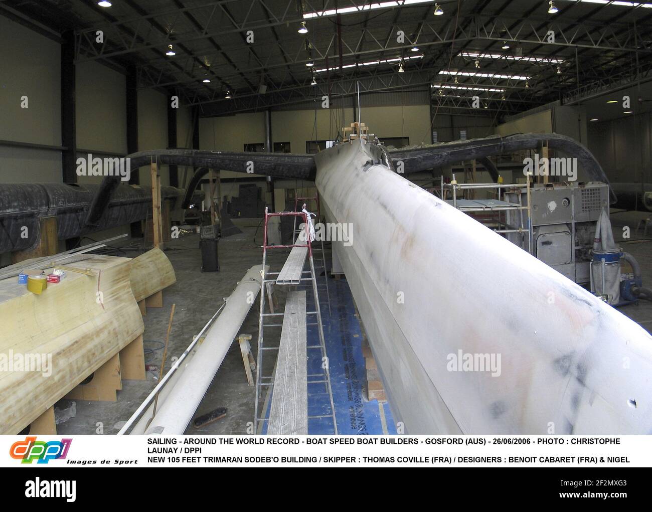 SAILING AROUND THE WORLD RECORD BOAT SPEED BOAT BUILDERS GOSFORD (AUS) 26/06/2006