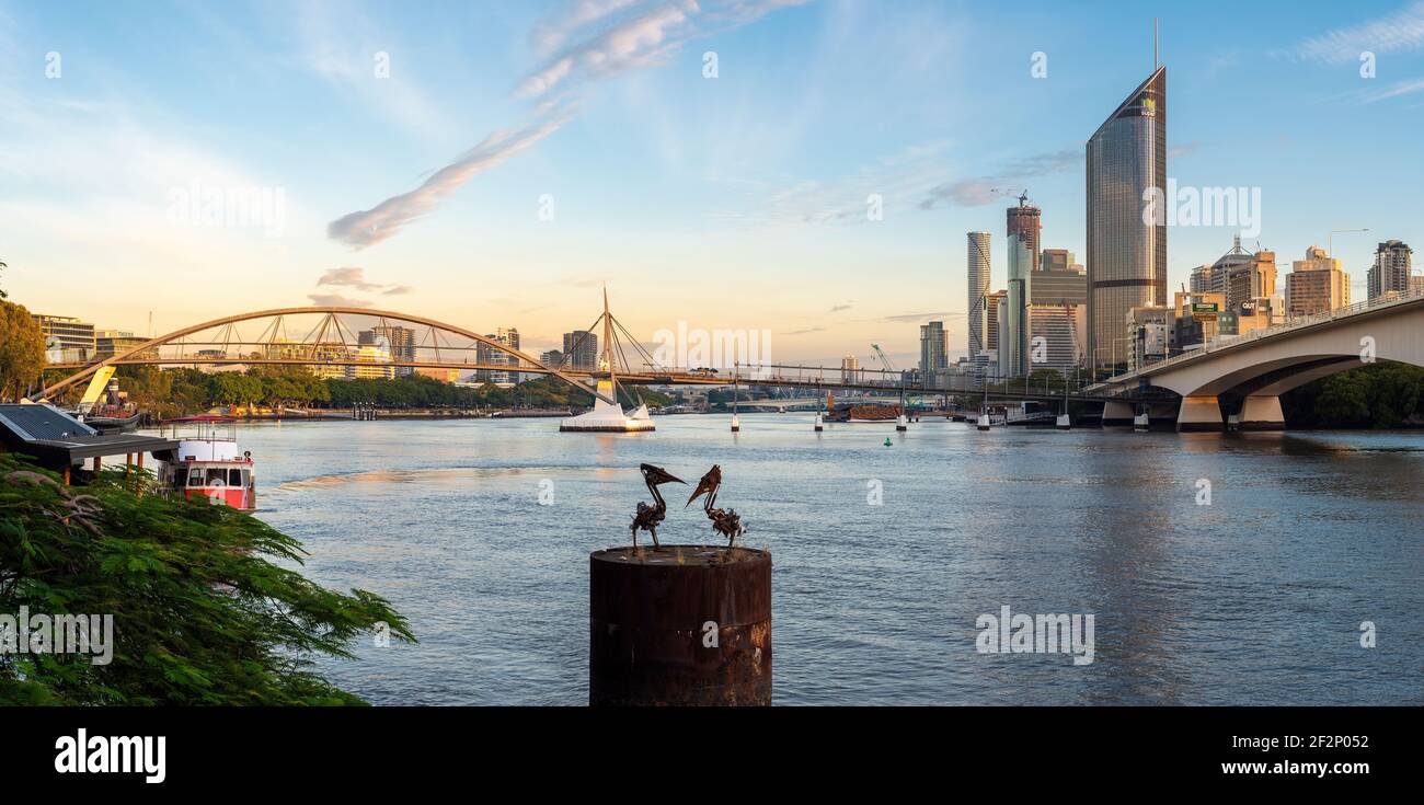 The Goodwill Bridge over the the Brisbane River Stock Photo Alamy