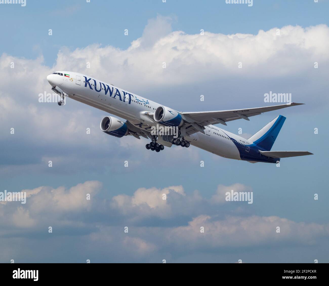 London, Heathrow Airport December 29, 2019 Kuwait Airways Boeing 777