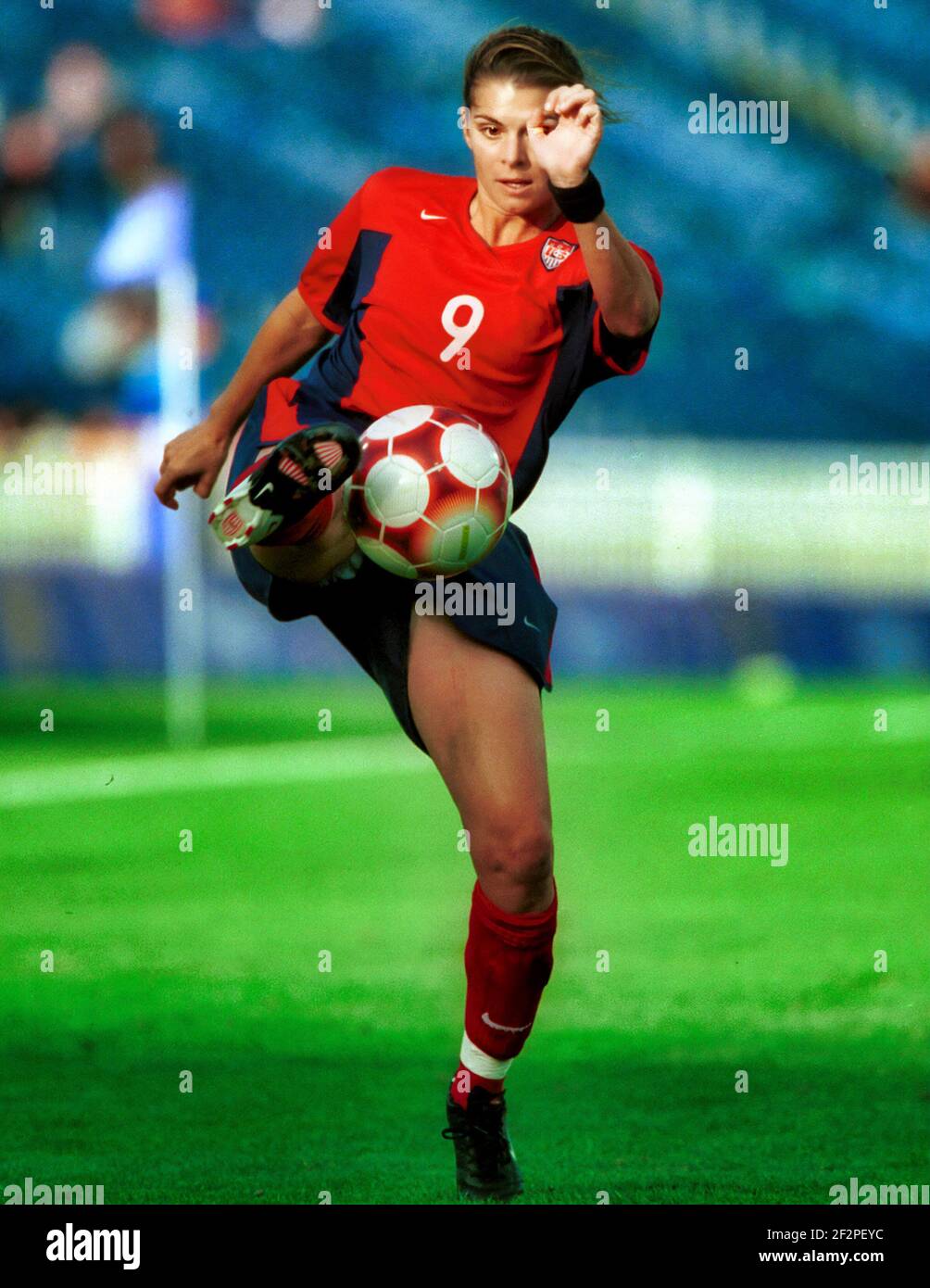 Former USWNT star Mia Hamm in action Stock Photo Alamy