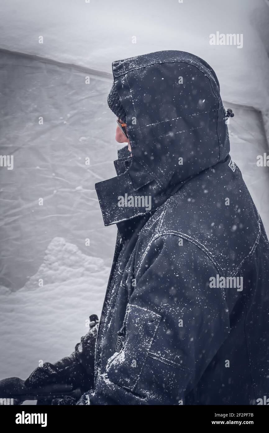 tempête de neige snow storm snowblower winter snow Stock Photo Alamy