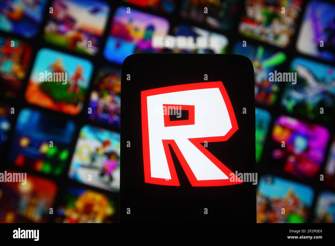 Roblox Logo Icon on White Background Stock Photo - Alamy