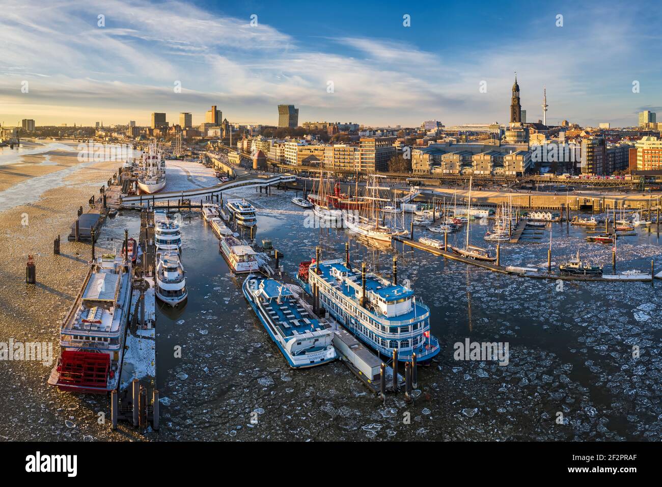 Hamburg aerial hi-res stock photography and images - Alamy