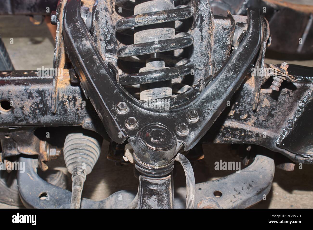 Upper Arm Ball Joint and Shock Absorber and Car Chassis and Inner Tie