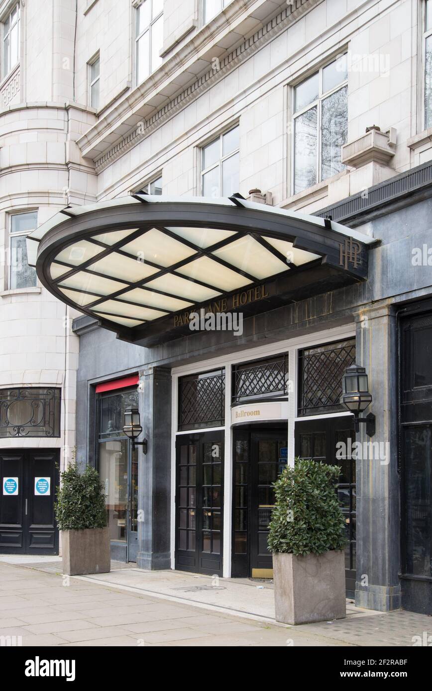 Sheraton grand park lane hotel hires stock photography and images Alamy