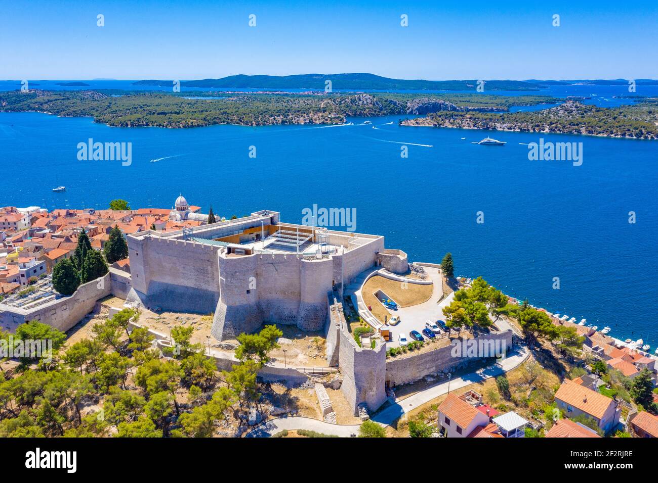 Saint Mihovil Fortress Hi res Stock Photography And Images Alamy saint-mihovil-fortress-hi-res-stock-photography-and-images-alamy