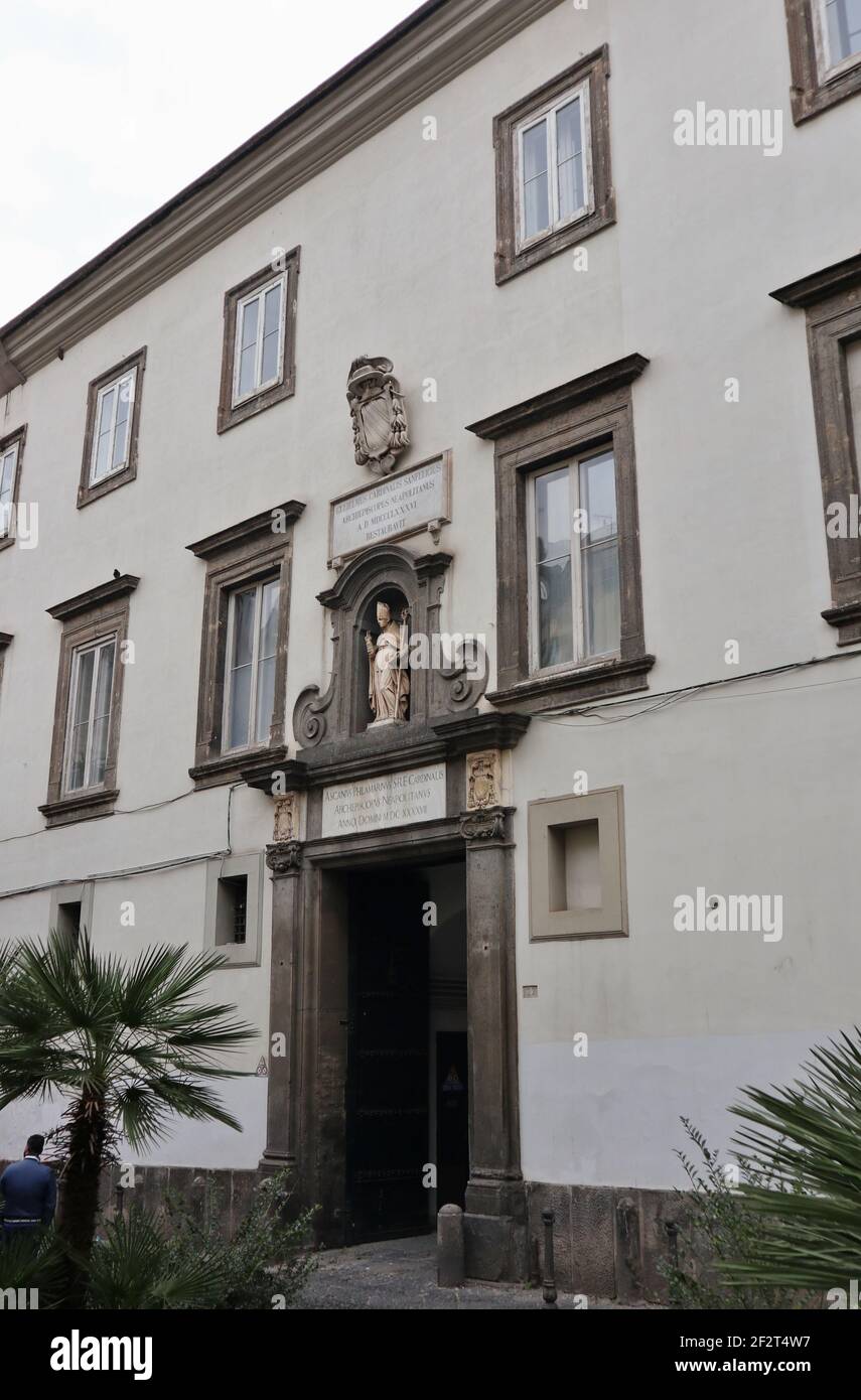 Napoli - Entrata del Palazzo Arcivescovile a Donnaregina Stock Photo