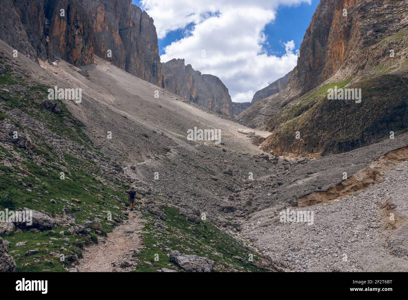 Val de mezdi hires stock photography and images Alamy