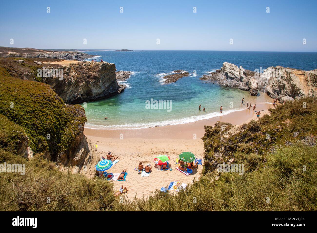 Porto covo portugal buizinhos hi-res stock photography and images - Alamy