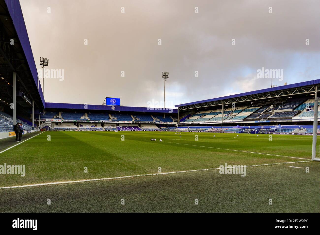 Qpr Stadium High Resolution Stock Photography And Images Alamy
