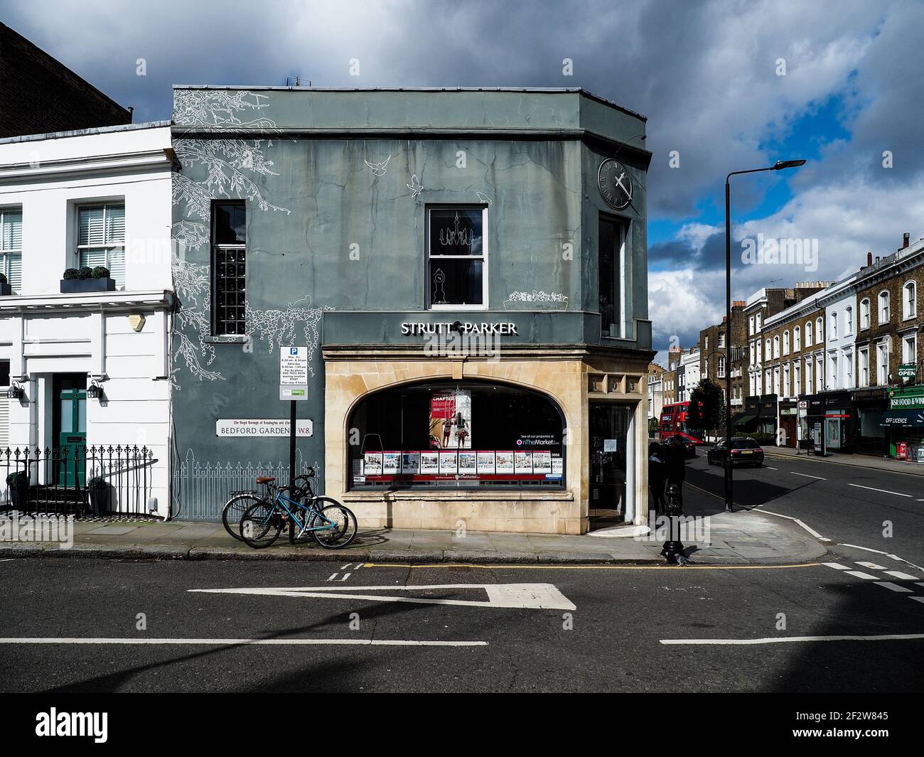 Art Nouveau London Stock Photo Alamy