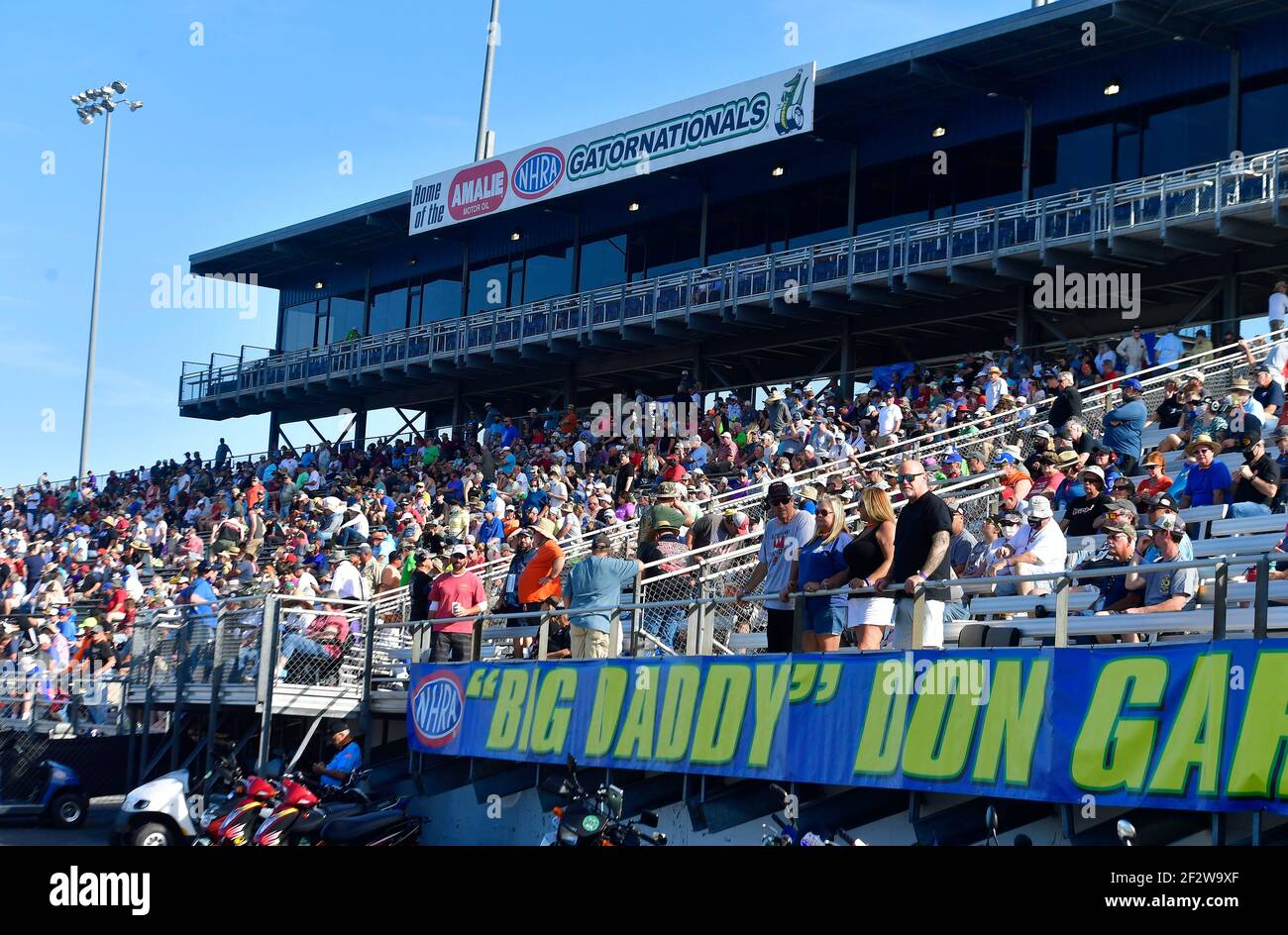 Lester and pack hires stock photography and images Alamy