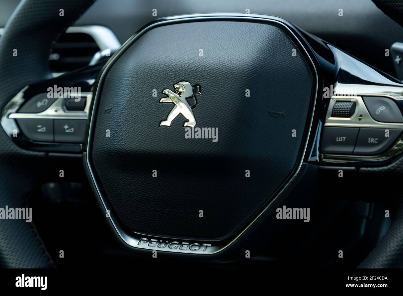 Berlin - April 2014: Peugeot 407 2003-2010 sedan pre facelift interior  dashboard cockpit steering wheel front seat and mechanic manual  transmission Stock Photo - Alamy