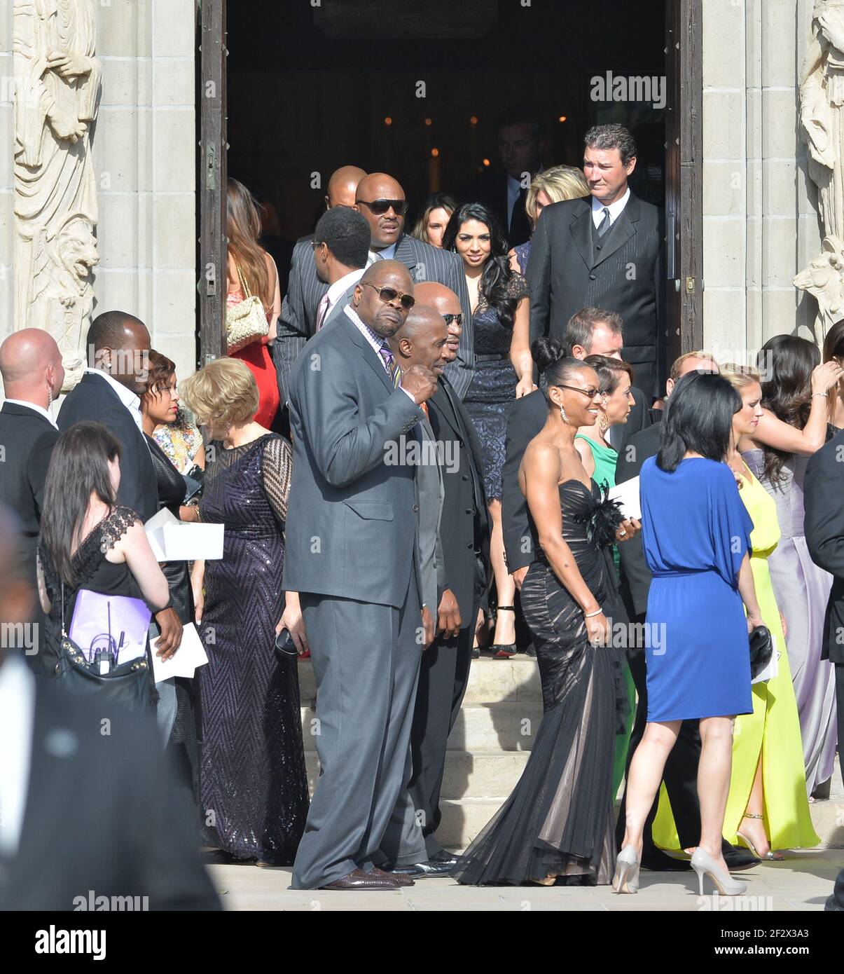 Michael jordan marries model yvette prieto hires stock photography and