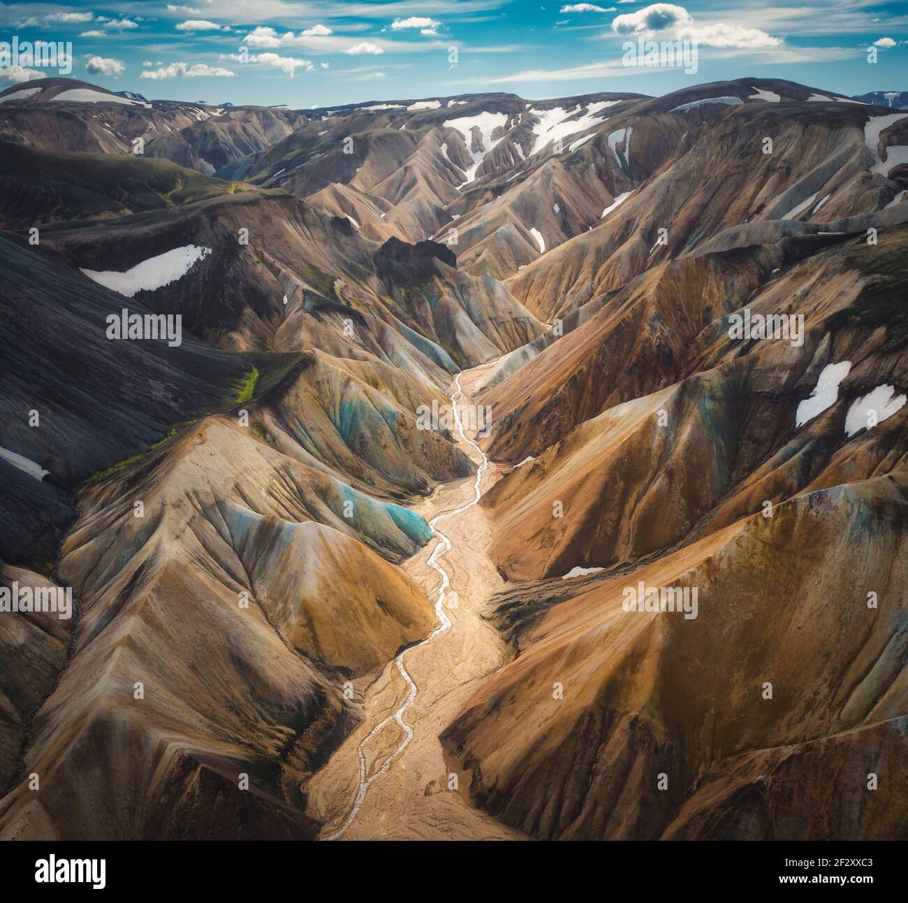 Narrow valley aerial hires stock photography and images Alamy