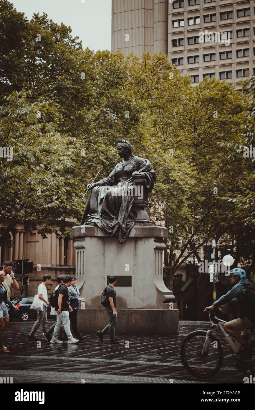 Statue of Queen Victoria at the south entrance to the Queen Victoria