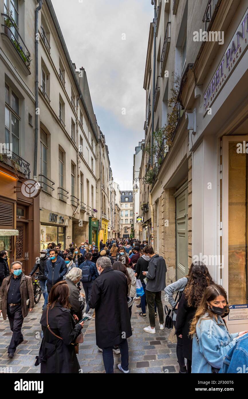 Paris, France - February 21, 2021: Jewish quarter of Le Marais during Covid-19 pandemic. The rue des Rosiers is a major centre of the Paris Jewish com Stock Photo