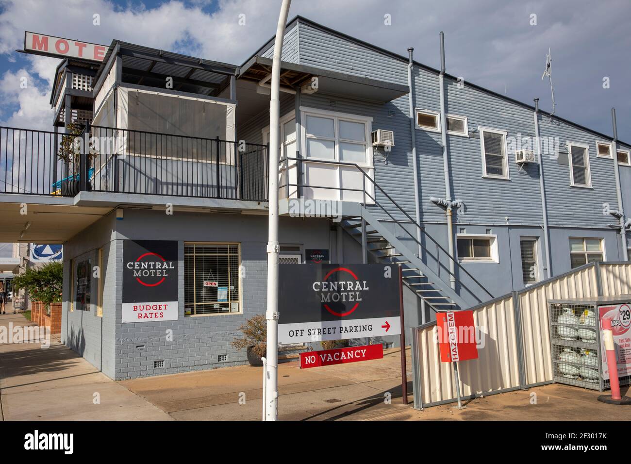 Mudgee motel hires stock photography and images Alamy