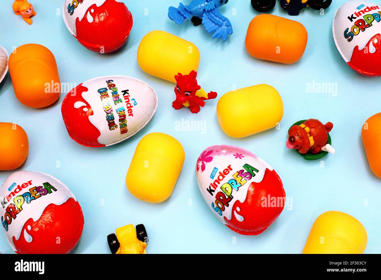 Ferrero kinder hi-res stock photography and images - Alamy