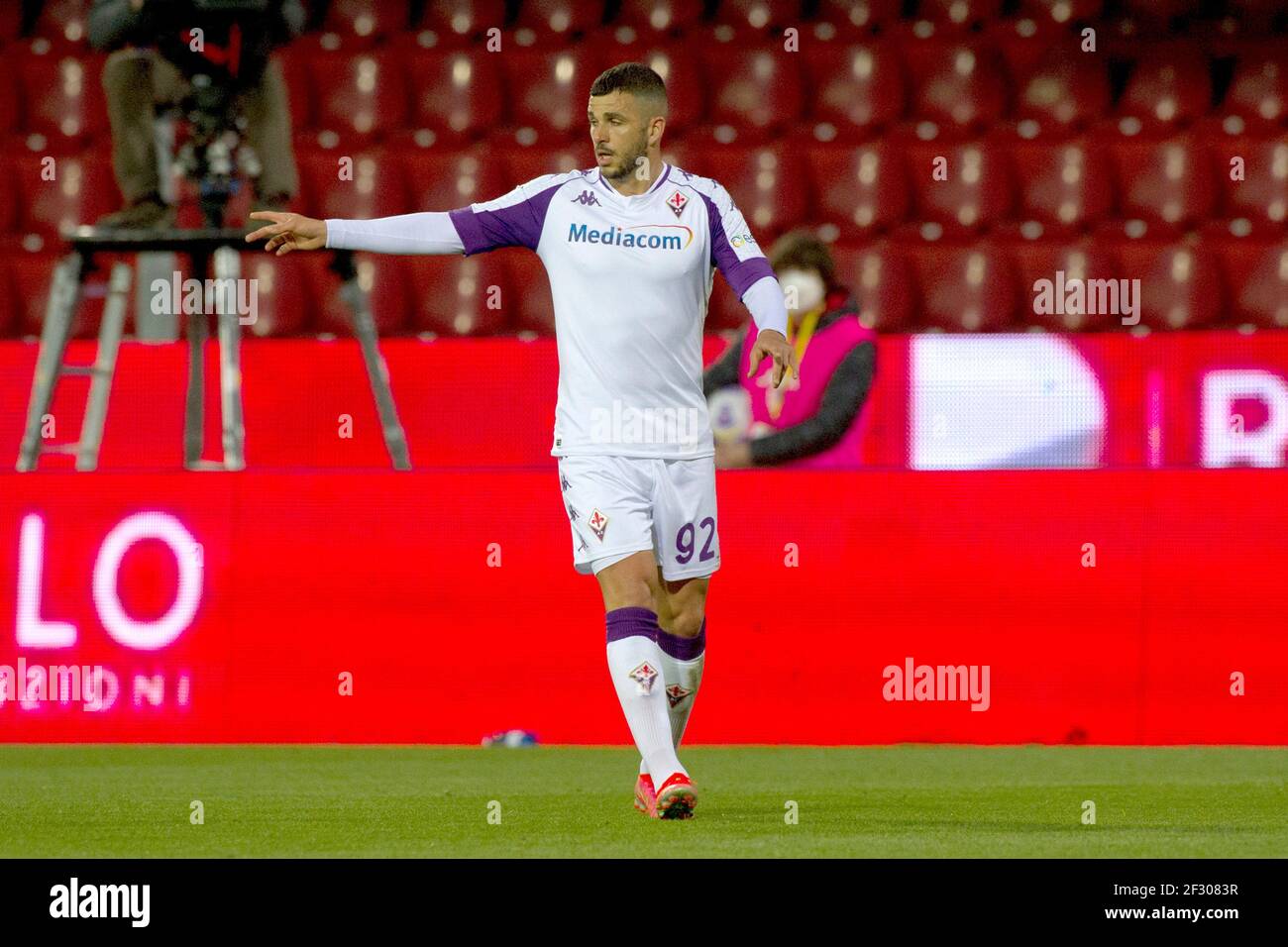 Riccardo Improta player of Benevento, during the match of the Italian Serie  B football championship between Benevento v Venice final result 1-1, game  Stock Photo - Alamy