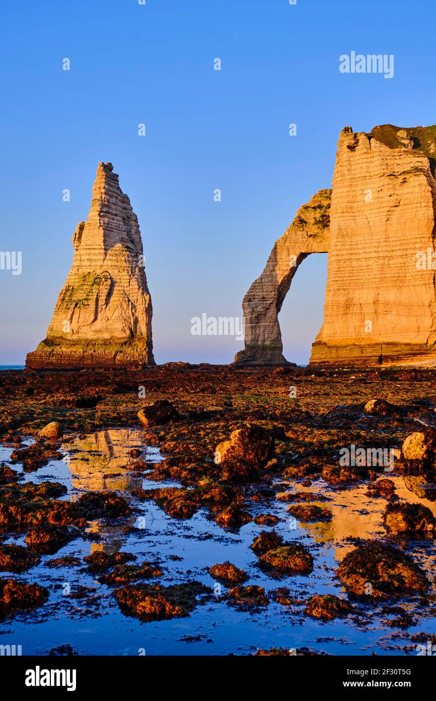 Cliff needle hi-res stock photography and images - Alamy