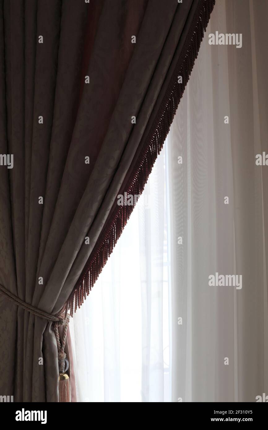 Curtained backdrop hi-res stock photography and images - Alamy