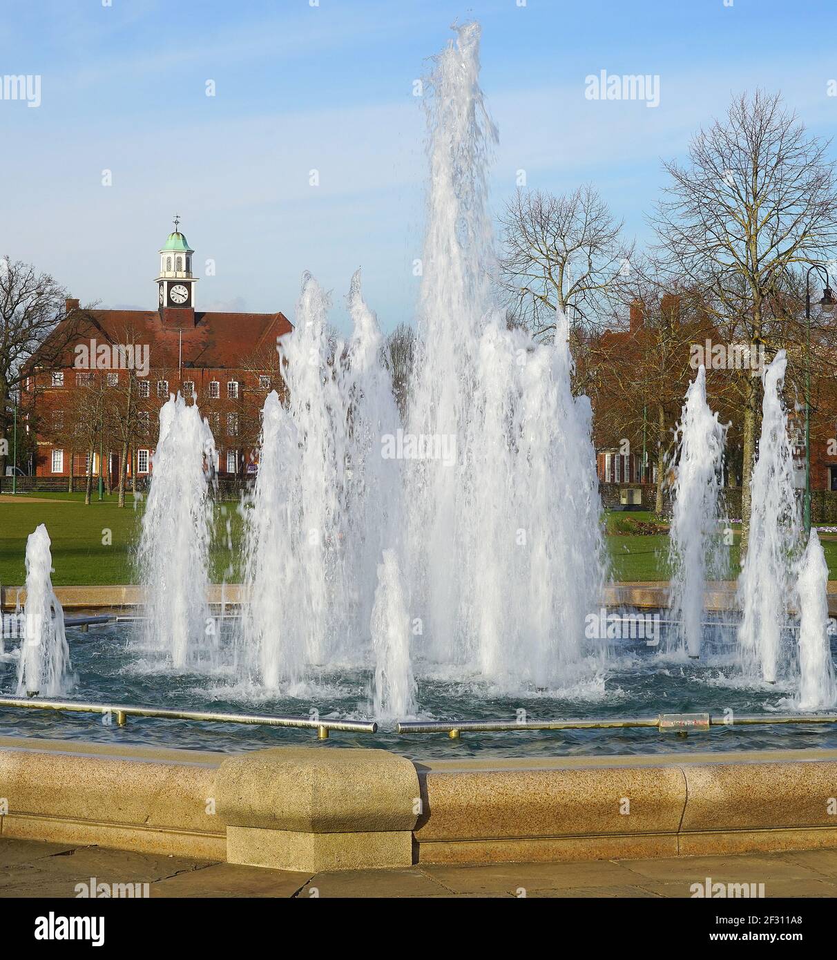 Fountain in Broadway Gardens, Letchworth Garden City Stock Photo