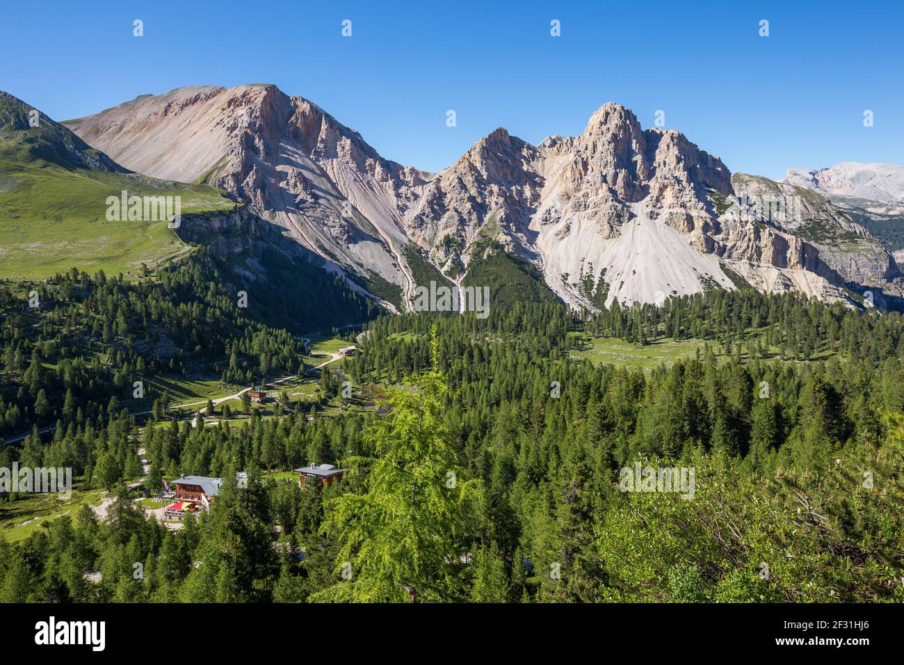 Rifugio fanes hi-res stock photography and images - Alamy