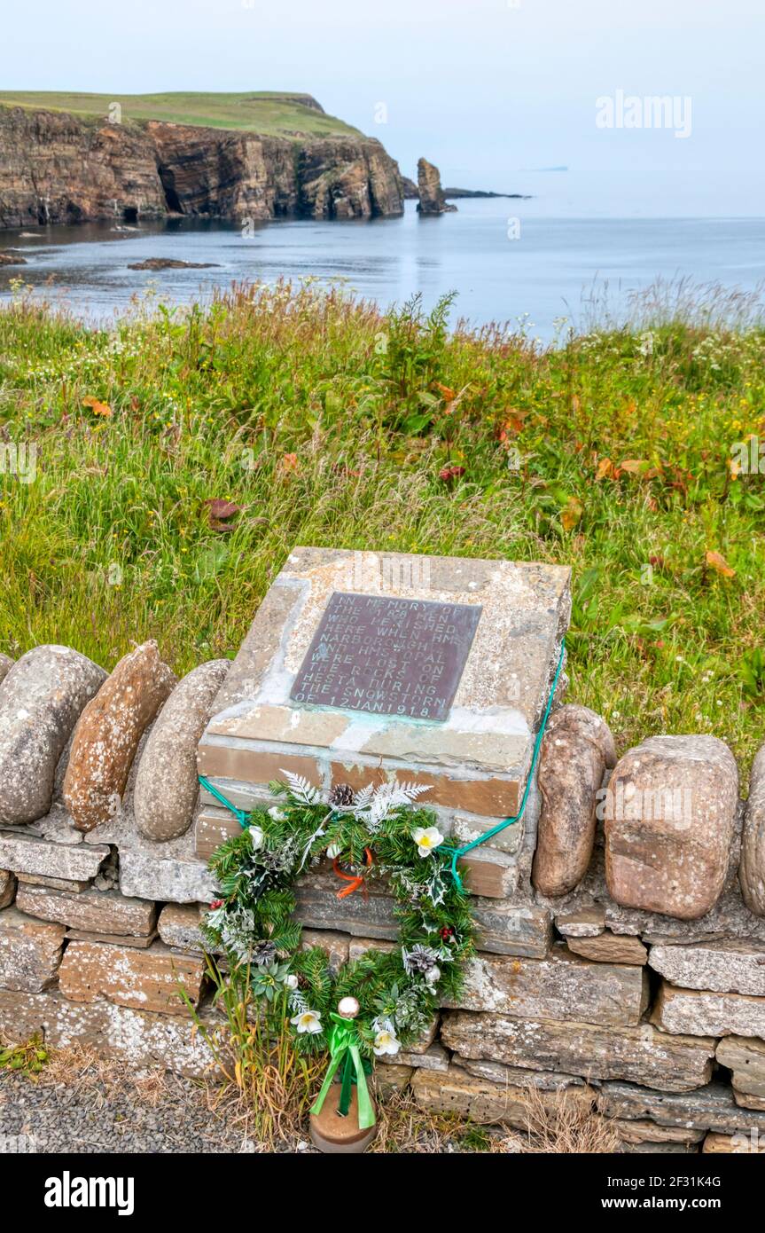 A memorial at Wind Wick on South Ronaldsay to the crews of two boats lost in 1918.  Details in Description. Stock Photo