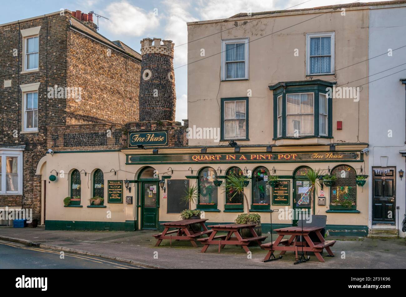 A folly on the roof of the Quart in a Pint Pot public house in Margate, Kent. Stock Photo