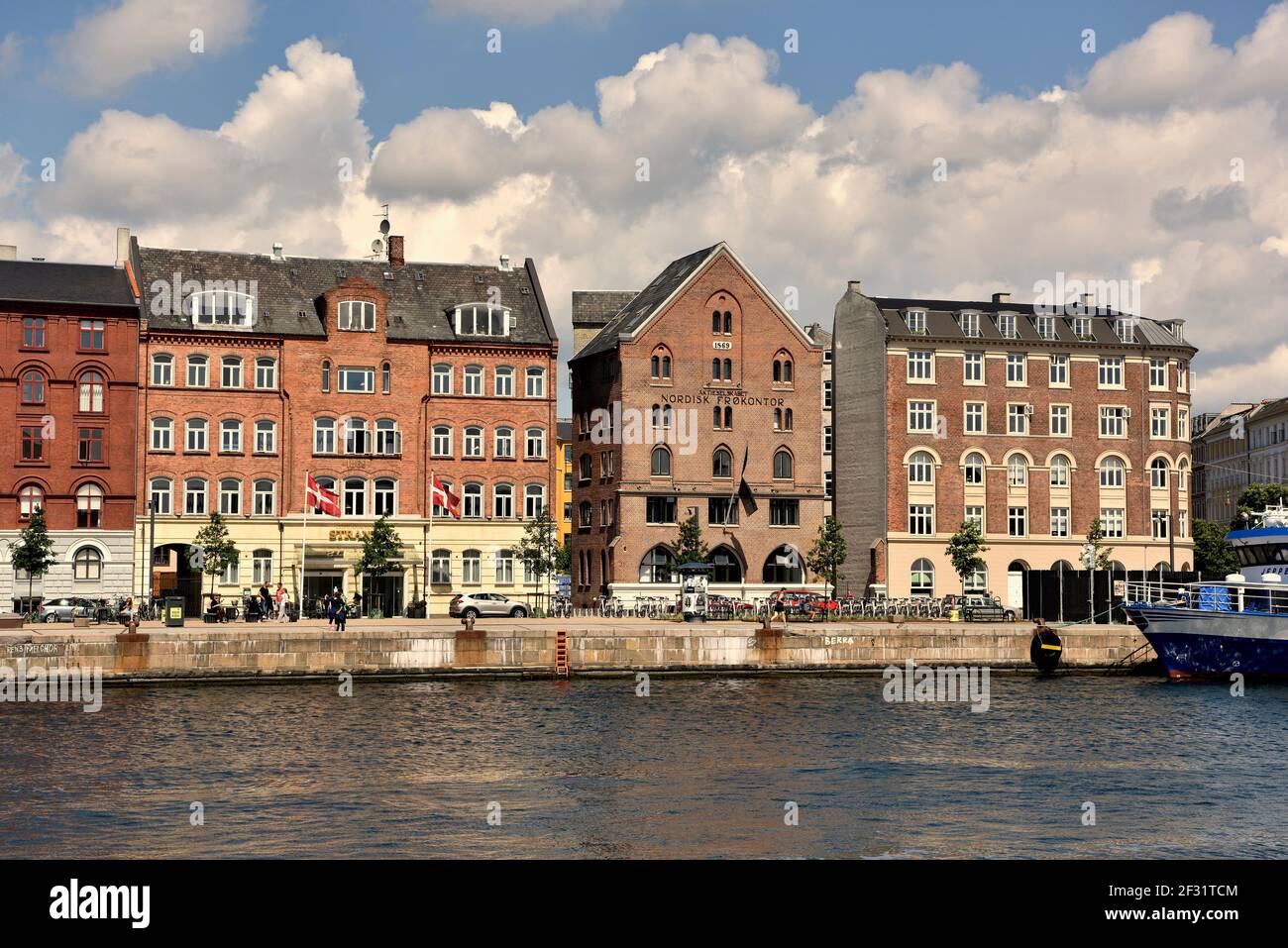 geography / travel, Denmark, Copenhagen, Backsteinfassaden im Hafen von Kopenhage, Additional-Rights-Clearance-Info-Not-Available Stock Photo