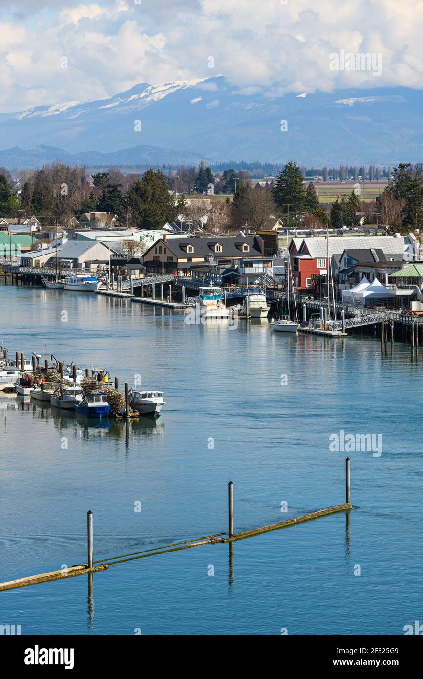 Popular tourist destination La Conner in Skagit County on the edge of the Swinomish Channel in Washington State Stock Photo