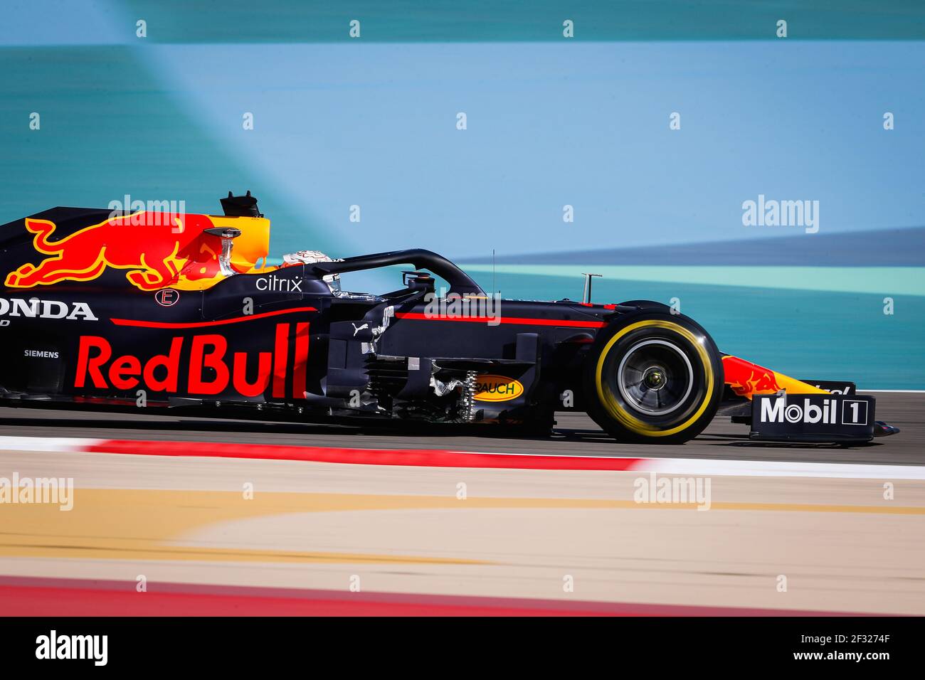 33 VERSTAPPEN Max (nld), Red Bull Racing Honda RB16B, action during the  Formula 1 Pre-season