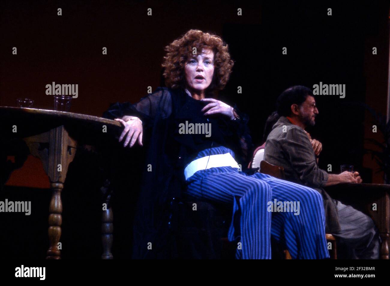 Actress Madeline Kahn rehearsing for a skit for a Comic Relief benefit performance circa 1980s. Kahn is best known for comedic roles in classic Mel Brooks films like Young Frankenstein and Blazing Saddles. Stock Photo
