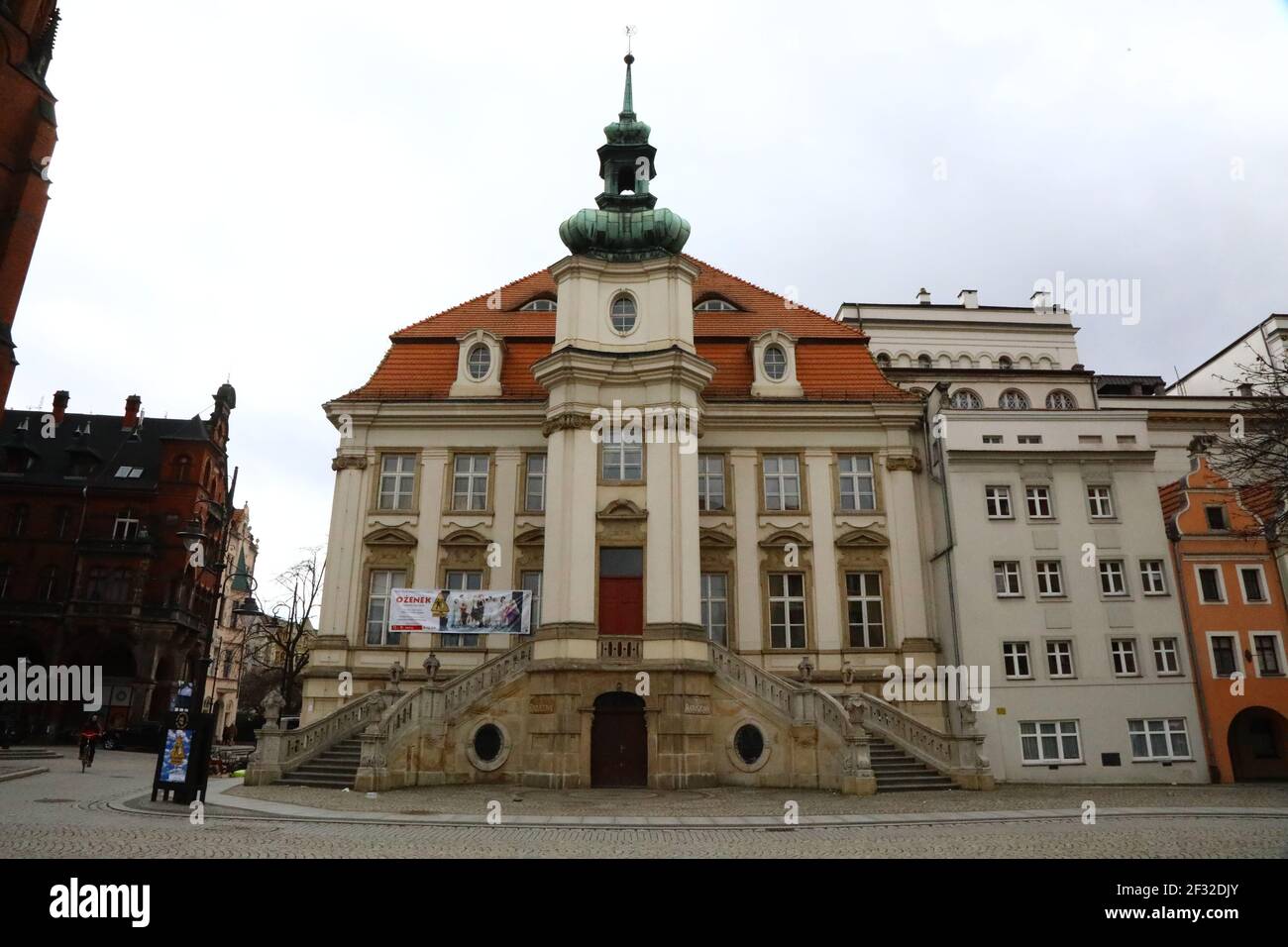Legnica, deutsch Liegnitz, Polen , Rathaus Stock Photo Alamy