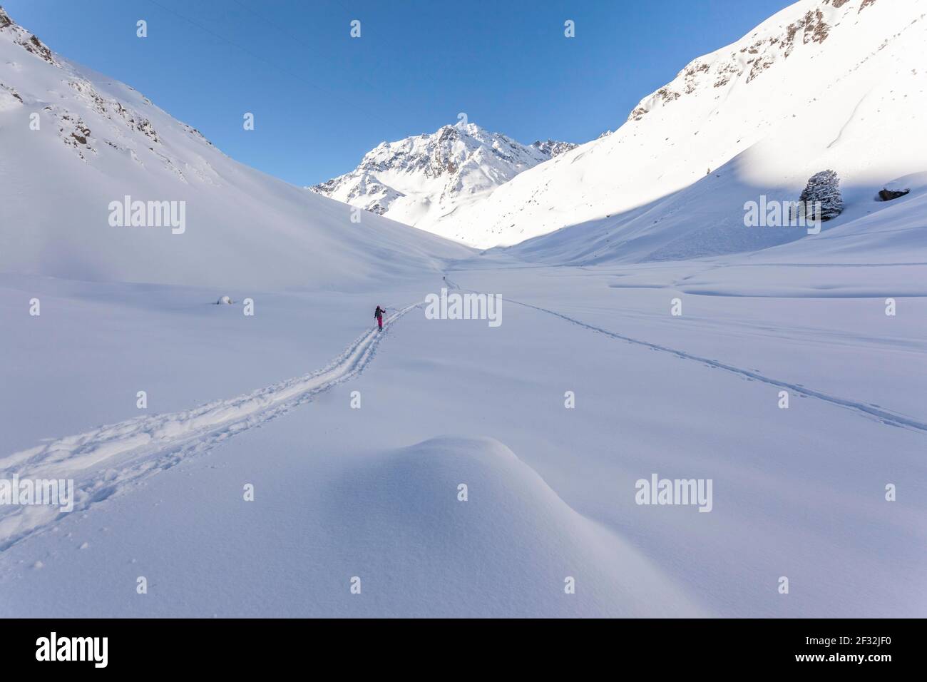 Lonely ski tourer, touring area Westfalenhaus, Sellrain, Tyrol, Austria Stock Photo
