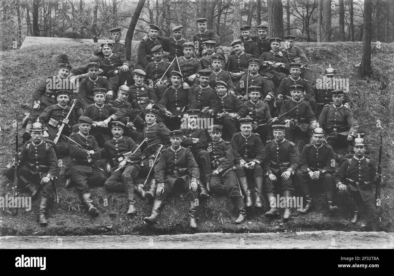 Württembergisches ) No . 119 during exercise break (1913) Stock Photo