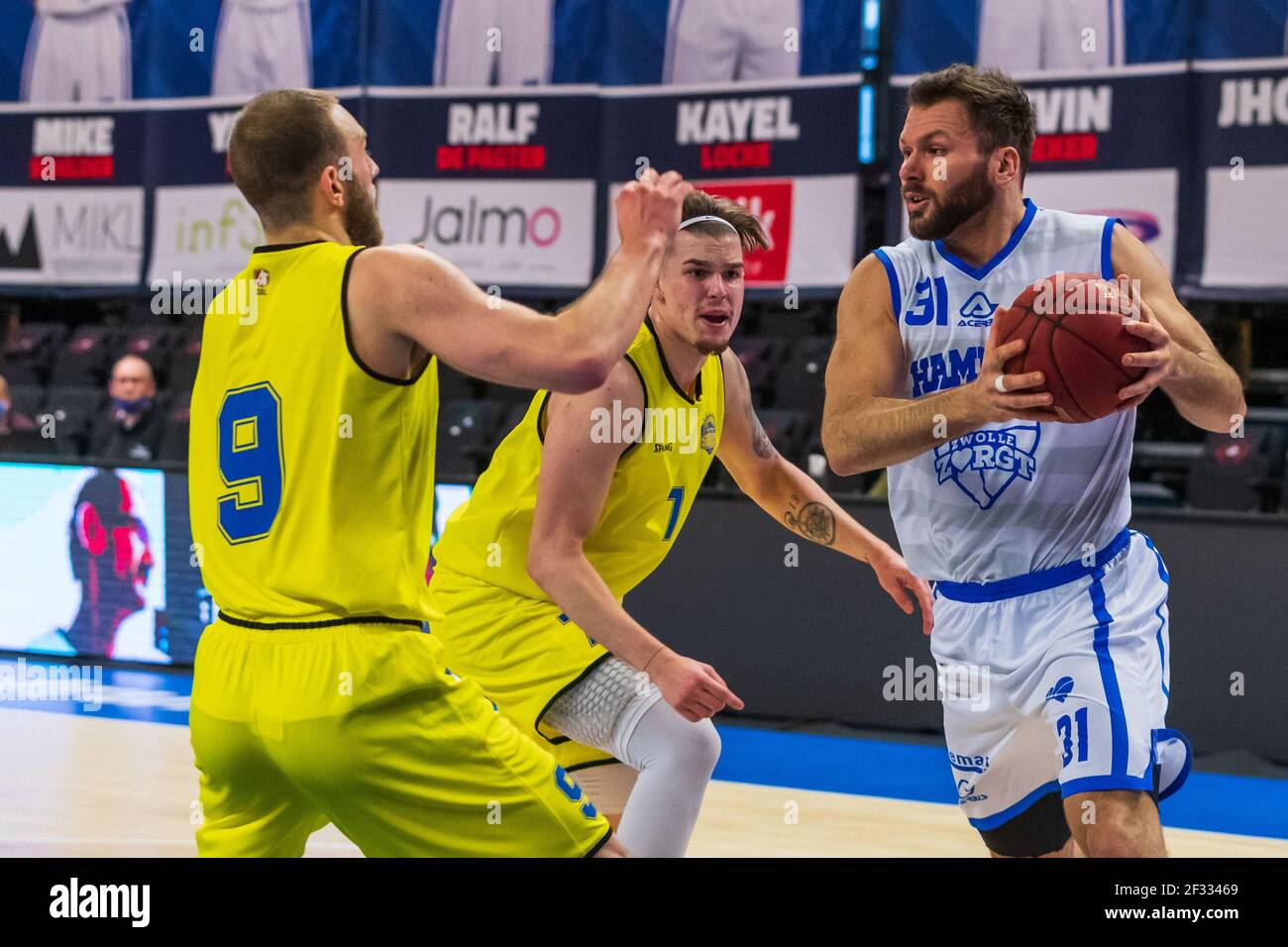 ZWOLLE, NETHERLANDS - MARCH 14: Ben Kovac of Den Helder Suns and Jozo Rados  of Landstede Hammers Zwolle during the Dutch Basketball League match betwe  Stock Photo - Alamy