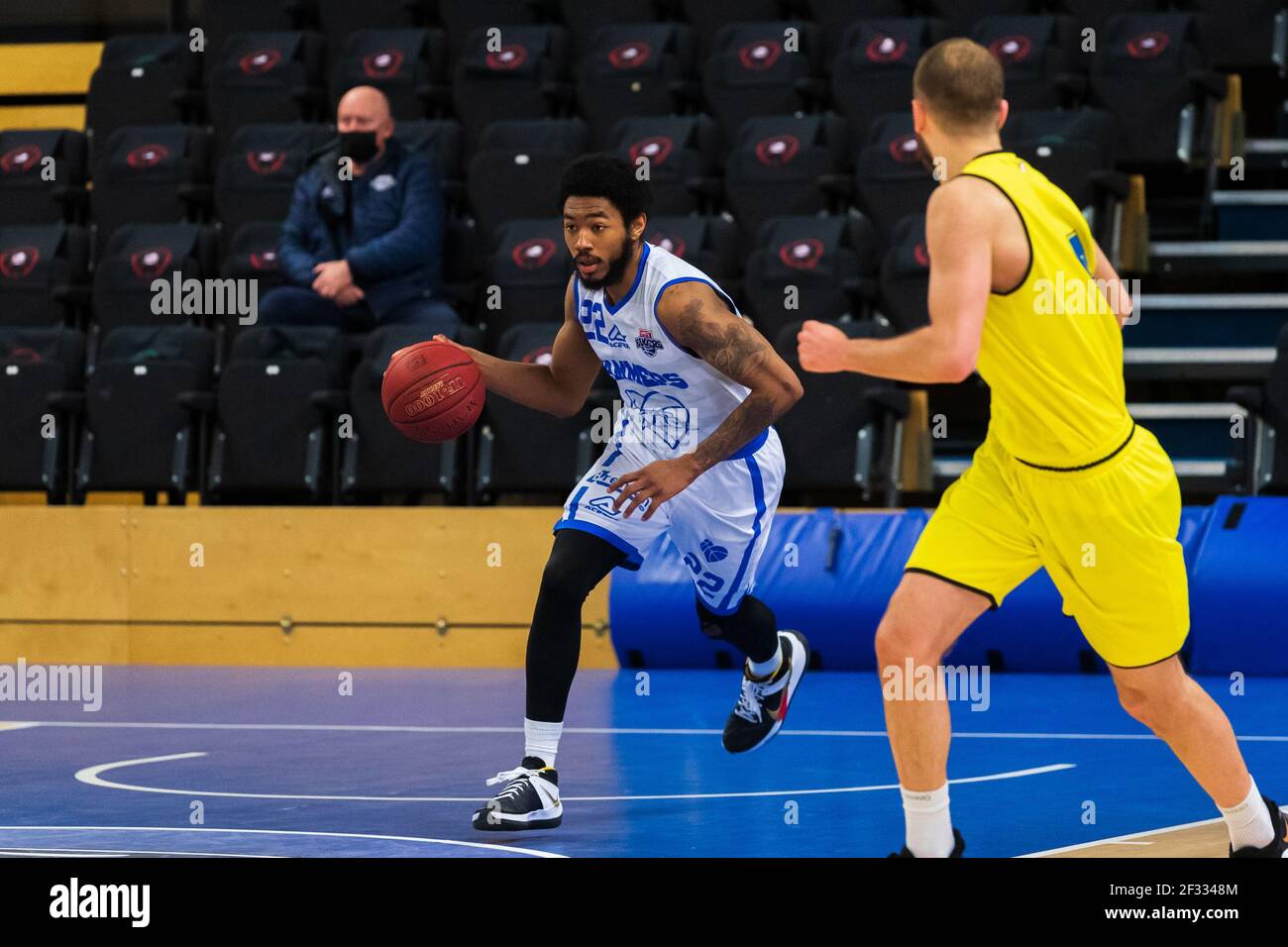 ZWOLLE, NETHERLANDS - MARCH 14: Johnathan Dunn of Landstede Hammers Zwolle  during the Dutch Basketball League match between Landstede Hammers and Den  Stock Photo - Alamy